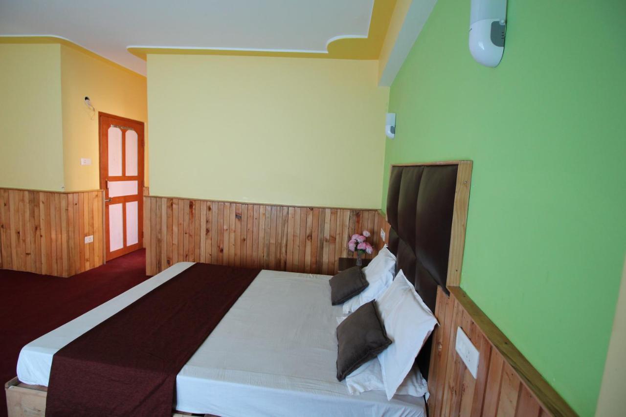 Delight Royal Lachen Exterior foto